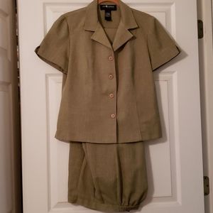 pants suit